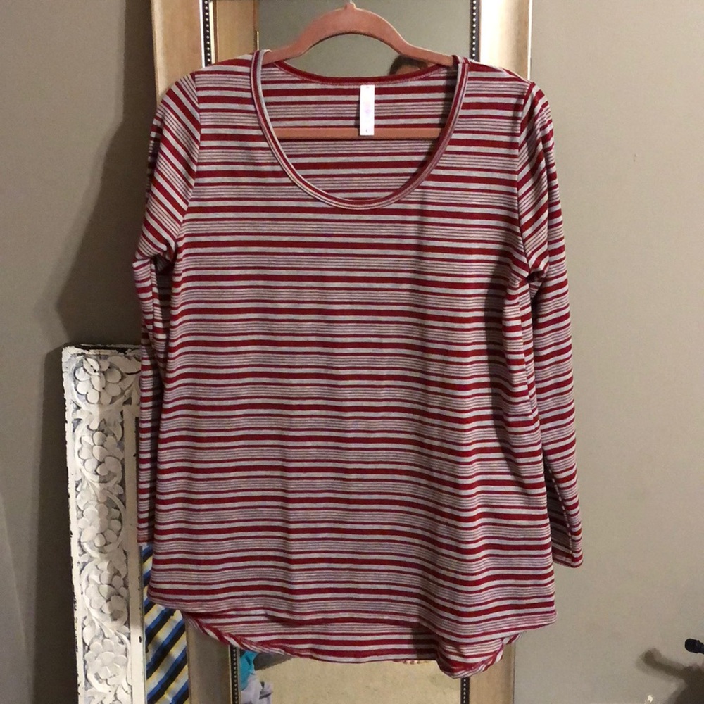 LueLa Roe Brand Lynnae shirt.
